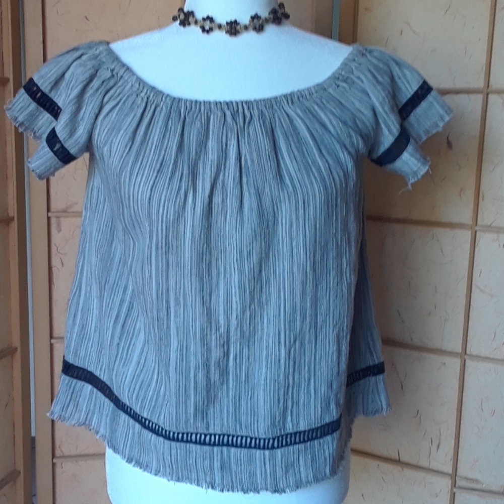 dRA Los Angeles blouse size small